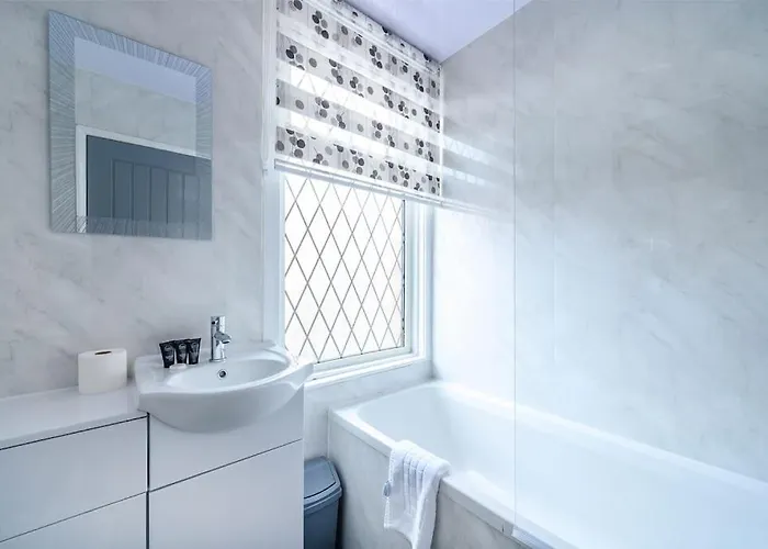 -16pt- For Your Relaxed & Cosy & Free Parking Appartamento Leeds (West Yorkshire)