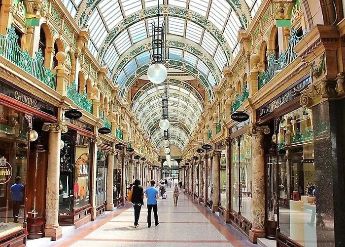 Apartment -16pt- For Your Relaxed & Cosy & Free Parking Leeds (West Yorkshire)