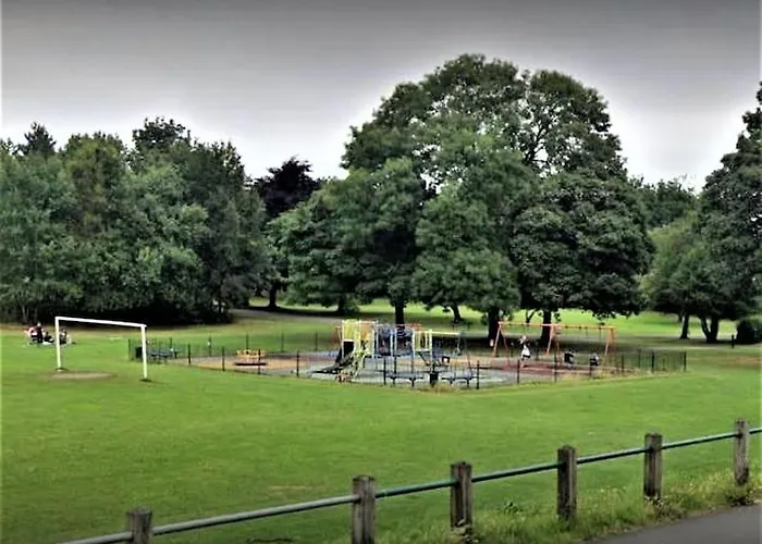 -16pt- For Your Relaxed & Cosy & Free Parking