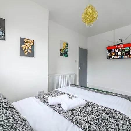 公寓 -16pt- For Your Relaxed & Cosy & Free Parking 利兹