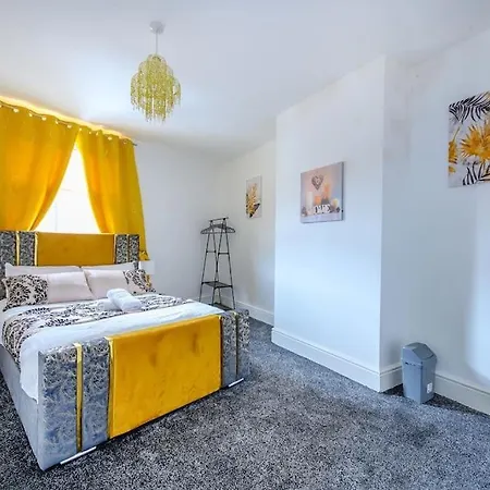 -16pt- For Your Relaxed & Cosy & Free Parking *