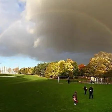 公寓 -16pt- For Your Relaxed & Cosy & Free Parking 利兹